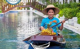 แอ็คเซสรีสอร์ทแอนด์วิลล่า
